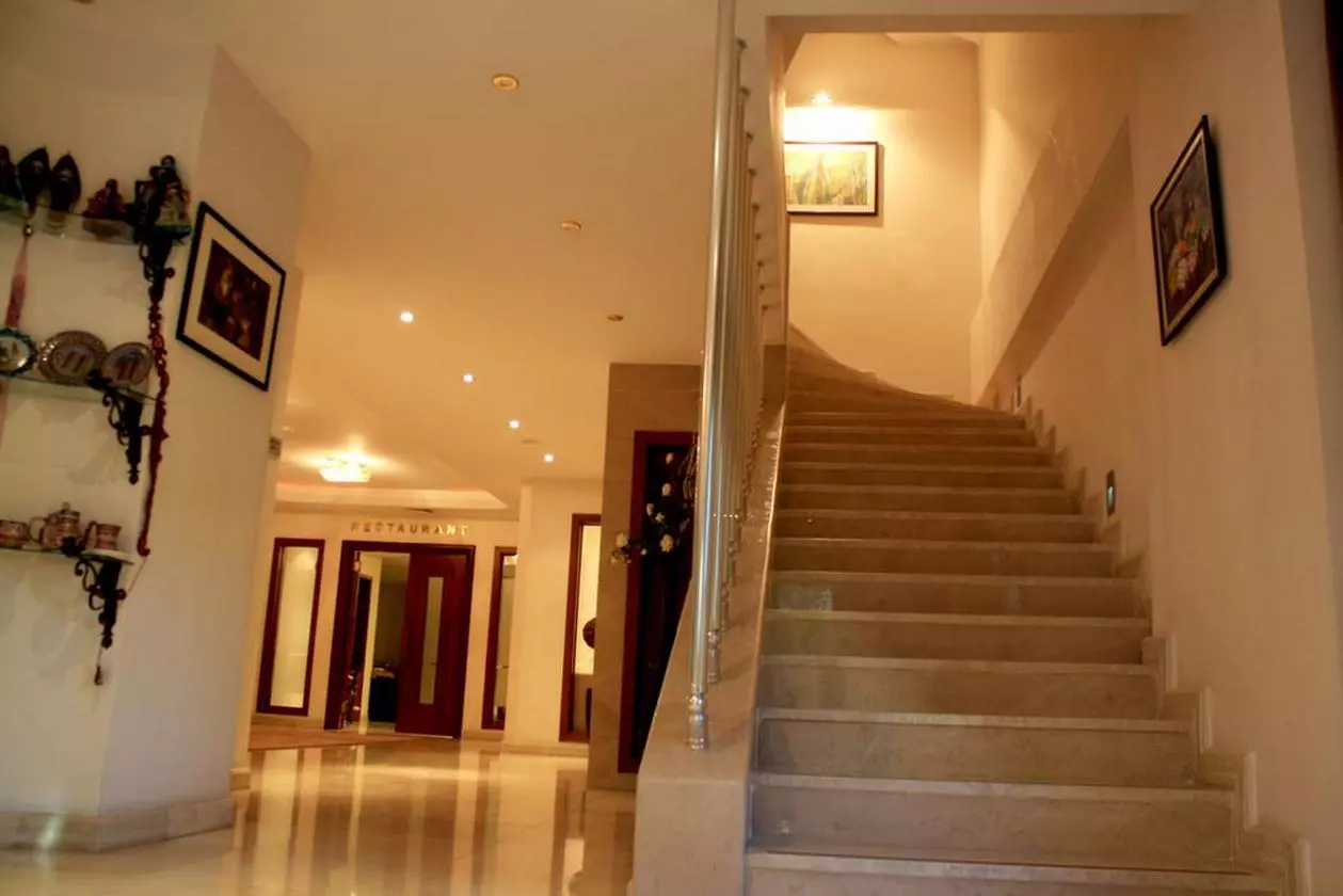 ATROPAT_SHABAVIZ (16).jpg